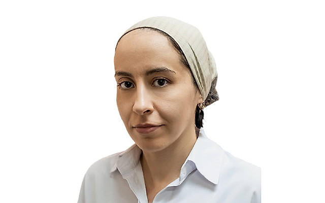 Гаджиева Суганат Абулмуслимовна